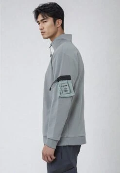 BENCH HALF ZIPS SOFT KHAKI