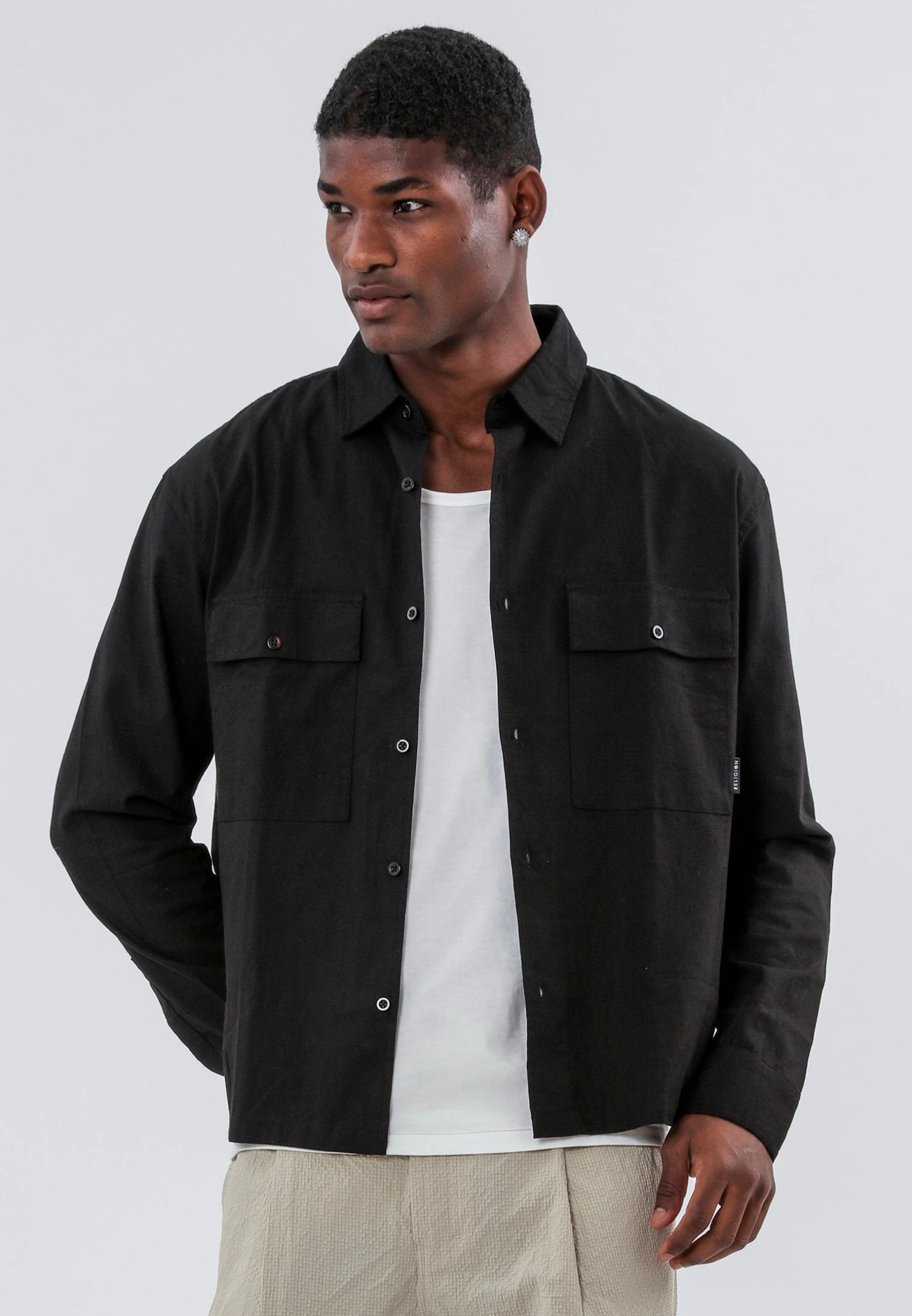 TWO POCKET RELAXED LINEN BLEND SHIRT BLACK 7 TWO POCKET RELAXED LINEN BLEND SHIRT BLACK - Image 5