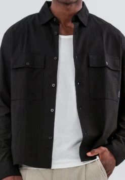 TWO POCKET RELAXED LINEN BLEND SHIRT BLACK 9 TWO POCKET RELAXED LINEN BLEND SHIRT BLACK -Religion Clothing 15ETRH08TWOPOCKETRELAXEDLSSHIRTBLACK 56