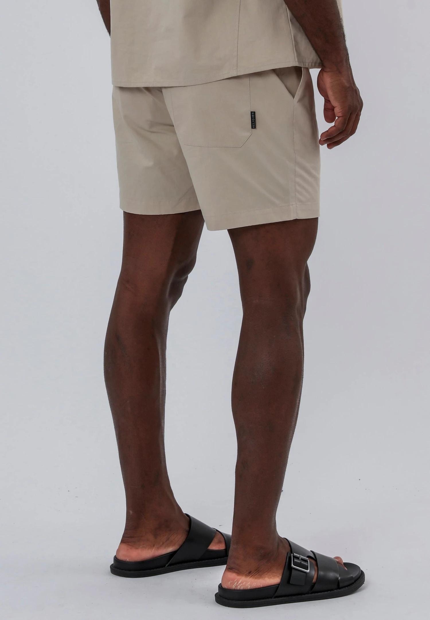 MARBELLA ELASTICATED HOLIDAY SHORTS DUNE 4 MARBELLA ELASTICATED HOLIDAY SHORTS DUNE - Image 2