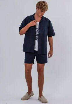 SAINT-TROPEZ LIGHTWEIGHT HOLIDAY SHIRT MIDNIGHT -Religion Clothing 15HLWH11LIGHTWEIGHTSHIRTMIDNIGHT 21