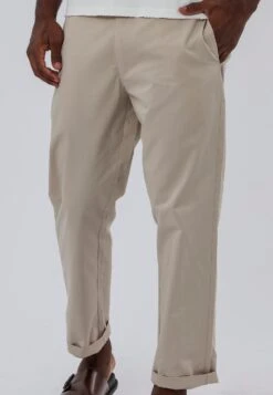 MARBELLA LIGHTWEIGHT HOLIDAY CHINOS DUNE -Religion Clothing 15HLWP56LIGHTWEIGHTBASICCHINODUNE 1