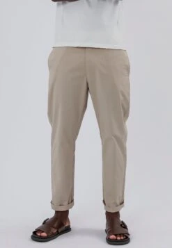 MARBELLA LIGHTWEIGHT HOLIDAY CHINOS DUNE -Religion Clothing 15HLWP56LIGHTWEIGHTBASICCHINODUNE 6