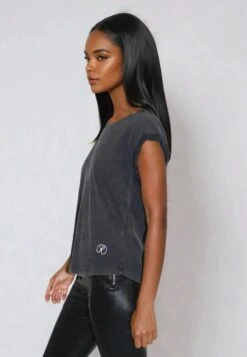 ROLLED CAP SLEEVE VINTAGE BLACK -Religion Clothing 55BRTC86BLACK3 eb8bb44a 1b90 443e 86a8 10332c9c4817