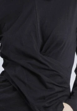 TIME TOP LS BLACK -Religion Clothing 75BTMT61BLACK4 26310b12 4d57 49a5 909e ba06be85c809