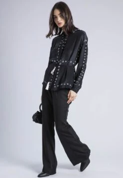 LOLA SHIRT BLACK & WHITE -Religion Clothing 75ILAH01BLACK6 13a83482 7ffa 45f2 ac13 749677b26e81