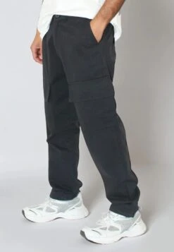 TACKLE PANTS BLACK -Religion Clothing Pants 0001 IMG 6544 Oliver Studio