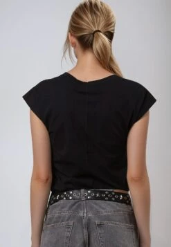 FALLEN T-SHIRT HEART BLACK -Religion Clothing Untitled 2 0006 Layer 4