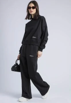 EMBROIDERY RELAXED SWEATPANTS BLACK -Religion Clothing WCTREP99BLACK2 ae6de8be 9f86 46fe bf5f 30f9745c2527