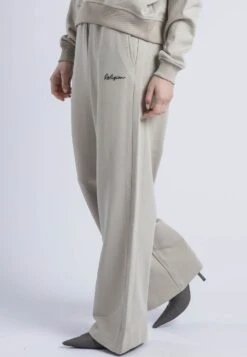 EMBROIDERY RELAXED SWEATPANTS STONE 11 EMBROIDERY RELAXED SWEATPANTS STONE -Religion Clothing WCTREP99PURECASHMERE3 e6b019d0 3c5b 4c74 814e cd86d6ae4985