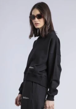 EMBROIDERY BATWING SWEAT BLACK -Religion Clothing WCTREW51BLACK3 99881bf3 98b3 4ccf 936b 7424c9661039