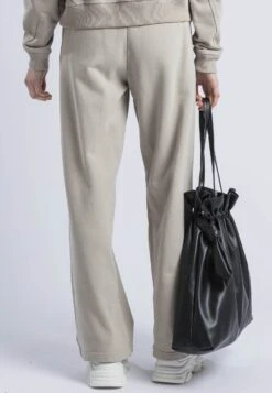 RELIGION UK RELAXED SWEATPANTS STONE -Religion Clothing WCTRUP99PURECASHMERE5 2fe3c056 0b9e 4139 8121 fdc6cac3aff7