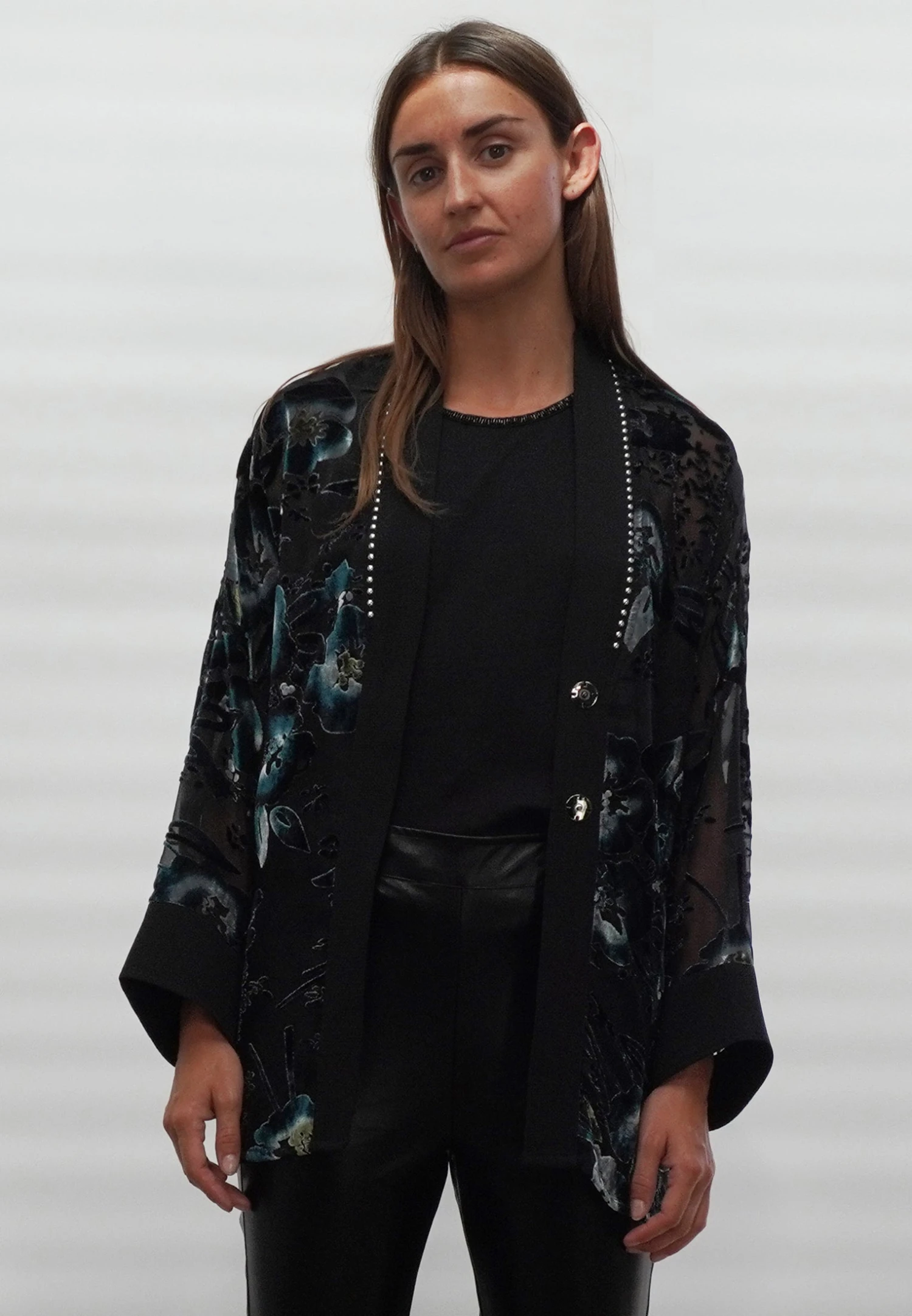 LUMINOSITY KAFTAN 6 LUMINOSITY KAFTAN - Image 4