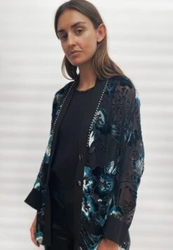 LUMINOSITY KAFTAN 15 LUMINOSITY KAFTAN -Religion Clothing luminositycardi7